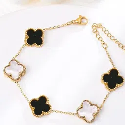 SALVE Stainless Steel Anti-Tarnish Wraparound Reversible Clover Bracelet-16