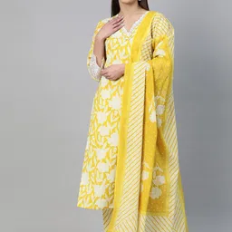 Readiprint Fashions Floral Printed Thread Work Pure Cotton Kurta with Palazzos & Dupatta-picture-43