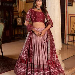 JULEE Floral Printed Ready To Wear Lehenga & Unstitched Blouse With Dupatta-picture-14