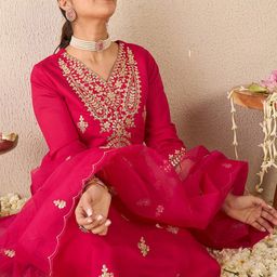 Indo Era Embroidered Gotta Patti Work V Neck Kurta With Trousers & Dupatta-picture-34
