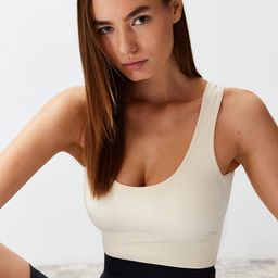 Trendyol Full Coverage Underwired Lightly Padded Workout Bra- All Day Comfort-18