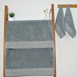RANGOLI Set Of 4 Green 500 GSM Pure Cotton Lace Towel Set-10
