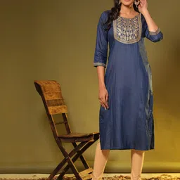 Vbuyz Women Blue Yoke Design Thread Work Chanderi Silk Kurta-image-3