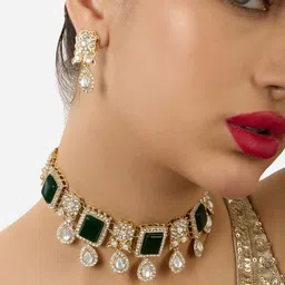 Zaveri Pearls Gold-Plated Stone Studded & Beaded Jewellery Set-26