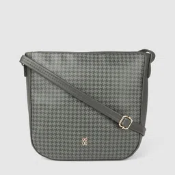 Baggit Olive Green Printed LXE CORRIDOR E ASHLYN Sling Bag-image-10