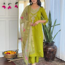 KALINI Women Floral Embroidered Regular Beads and Stones Kurta with Trousers & With Dupatta-picture-47