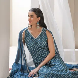 Khushal K Women Ethnic Motifs Printed Regular Pure Cotton Kurta with Palazzos & With Dupatta-picture-12