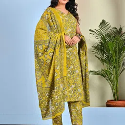 Nayo Floral Printed V Neck Pure Cotton Kurta With Trousers & Dupatta-34
