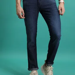 HIGHLANDER Men Straight Fit Clean Look Light Fade Stretchable Jeans-image-49