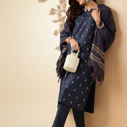 Anouk Ethnic Motifs Embroidered Notch Neck Thread Work Kurta With Trousers & Dupatta-2