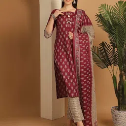 Rajnandini Women Floral Printed Regular Kurta with Trousers & With Dupatta-image-66