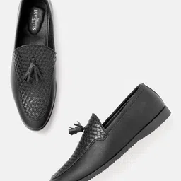 INVICTUS Men Black Basketweave Textured Formal Loafers with Tassel Detail-image-25