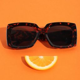 HAUTE SAUCE by  Campus Sutra Women Oversized Sunglasses with Polarised Lens SUM23_HSSG1320-image-92