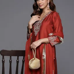 Varanga Ethnic Motifs Embroidered Thread Work Kurta with Trousers & Dupatta-23
