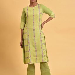 W Plus Size Floral Printed Keyhole Neck Straight Kurta With Palazzos & Dupatta-picture-43