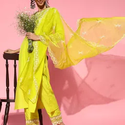 Indo Era Lime Green Silk Blend Scalloped Edge Kurta Set-picture-14