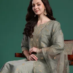 Indo Era Women Ethnic Motifs Embroidered Regular Kurta with Trousers & With Dupatta-12