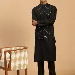 SHRESTHA BY VASTRAMAY Men Black Mirror Work Nehru Jacket And Solid Kurta With Pant Set-picture-24