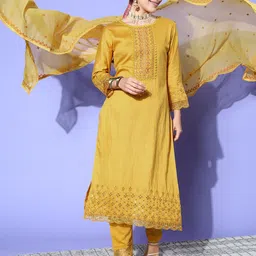 Sangria Floral Embroidered Regular Sequinned Kurta with Trousers & With Dupatta-41