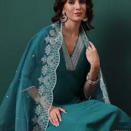 Royal Export Floral Yoke Design V-Neck Thread Work Straight Kurta With Trousers & Dupatta-picture-49