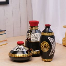 VarEesha Pack of 3 Multicoloured Handpainted Terracotta Vase-image-31