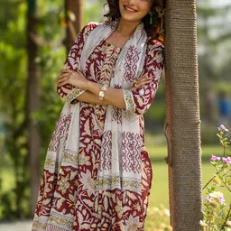 Libas Floral Printed Round Neck Sequinned Straight Kurta With Salwar & Dupatta-picture-2