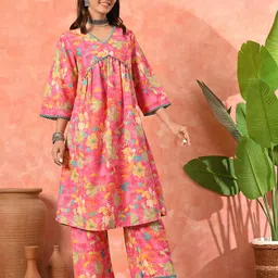 Sangria Women Pink Poly Rayon Digital Printed Kurta with Pant-image-26