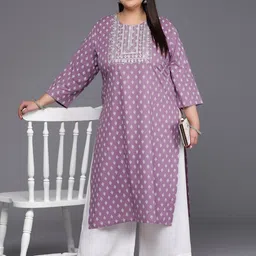 Varanga Plus Size Yoke Design Gotta Patti Cotton Kurta-picture-35