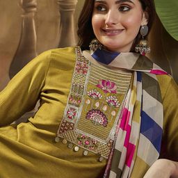 Sangria Embroidered Kurta Trouser With Dupatta image 3