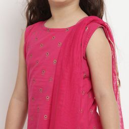 Bitiya by Bhama Girls Fuchsia Printed Kurta with Sharara & Dupatta image 4