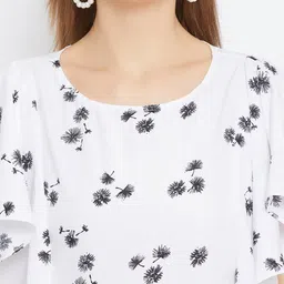 Bitterlime White & Black Printed Flutter Sleeves Crepe Regular Top image 4