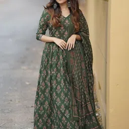 KALINI Selection Of 2 Geometric Printed V-Neck Anarkali Kurta With Trousers And Dupatta image 5