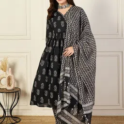 KALINI Selection of 2 Floral Printed Sequinned Straight Kurta With Trousers And Dupatta image 3
