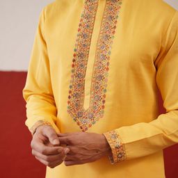 KALPRAAG Men Ethnic Motifs Embroidered Regular Sequinned Kurta with Patiala & With Dupatta image 5