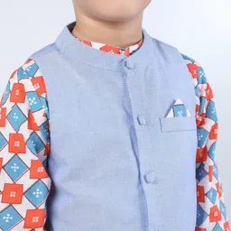 Budding Bees Printed Cotton Kurta With Pyjama & Nehru Jacket image 5
