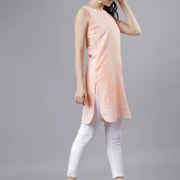 Vishudh Peach-Coloured Printed Tunic image 2