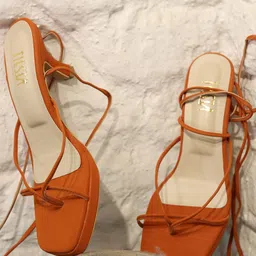 TIESTA Open Toe Block Heels image 2