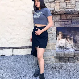 Stylecast X Hersheinbox Typography Printed Crop Top image 2