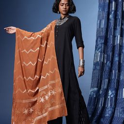 Taavi Geometric Printed Dupatta image 3