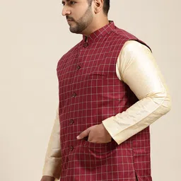 SOJANYA PLUS Men Plus Size Maroon & Blue Checked Nehru Jacket image 2