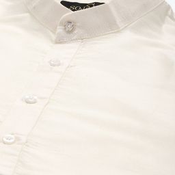 SOJANYA Men Off White Kurta with Churidar & Nehru Jacket image 5
