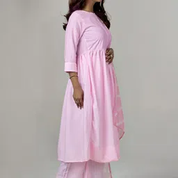 Anouk Rustic Women Ethnic Motifs Printed Pleated Kurta with Trousers & With Dupatta image 3
