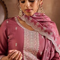 Anouk Women Floral Embroidered Regular Sequinned Kurta with Trousers & With Dupatta image 4