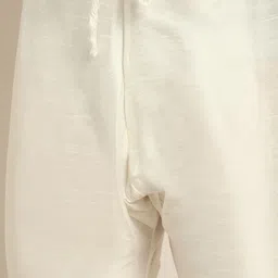 SOJANYA Men Cream-Coloured Kurta with Pyjamas & Nehru Jacket image 4