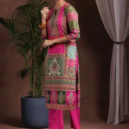 Libas Women Ethnic Motifs Printed Regular Kurta with Trousers & With Dupatta image 3