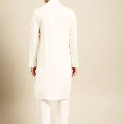 MANQ Men Printed Regular Pure Cotton Kurta with Pyjamas image 5