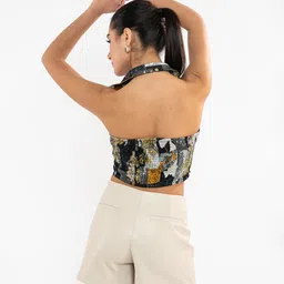 Stylecast X Hersheinbox Printed Smocked Back Shirt Style Crop Top image 4