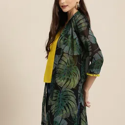 Qurvii Printed Open Front Longline Shrug image 3