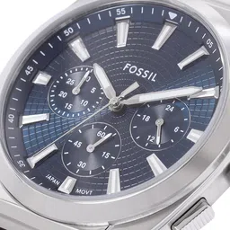 Fossil Men Everett Patterned Dial Chronograph Analogue Watch FS6104I image 4