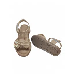 Lil Lollipop Girls Textured Open Toe Flats image 4
